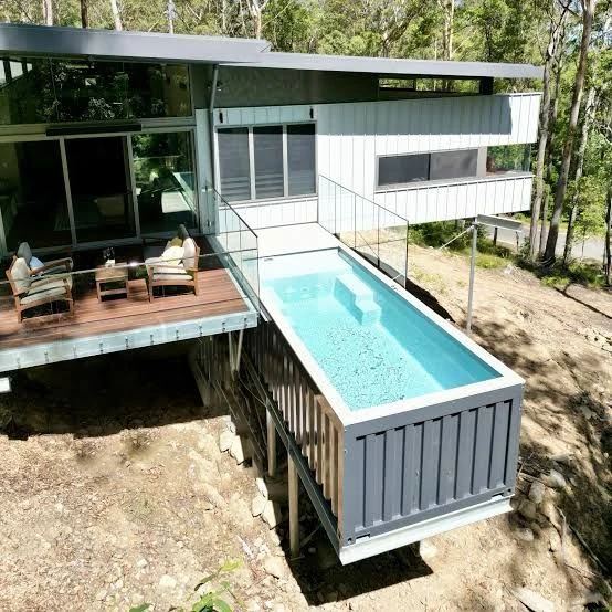 Pileta en contenedor