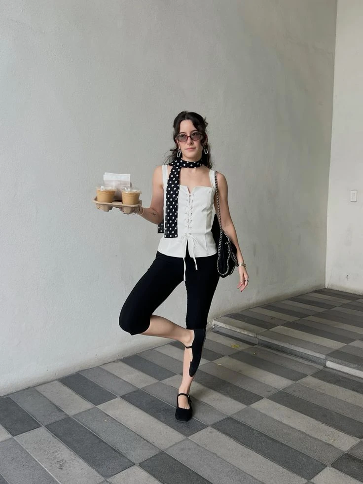 Con los capris + ballerinas podés armar un look súper chic.