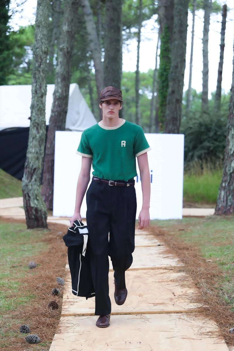 Desfile de Raimondi.