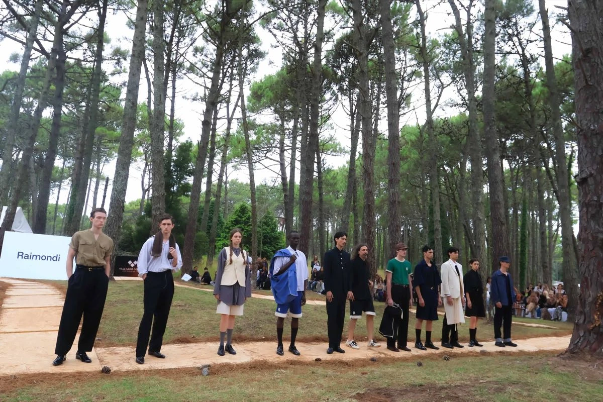 Desfile de Raimondi.