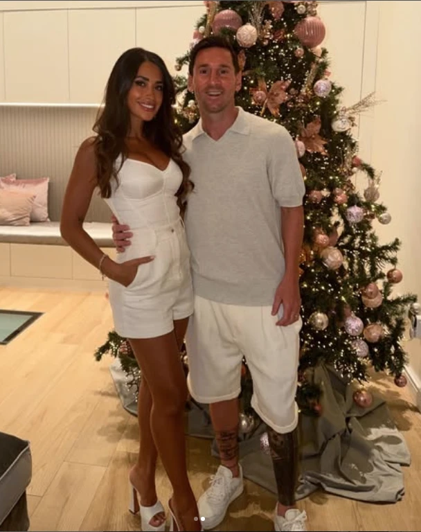 Antonela Roccuzzo y Leo Messi.