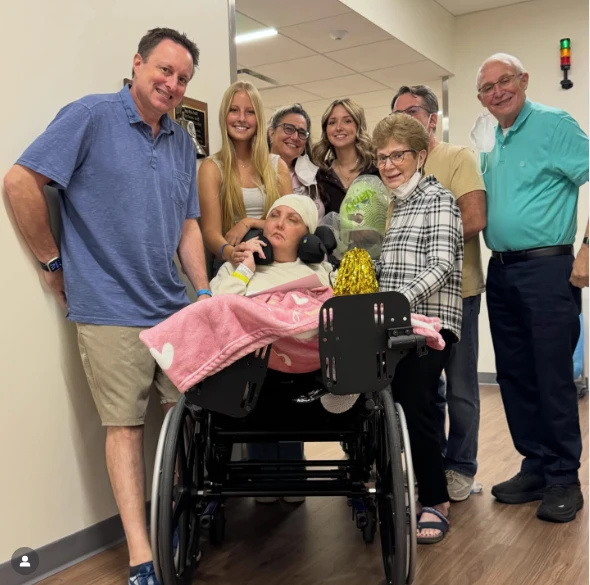 Perdió a sus tres hijos, tuvo trillizos y hoy enfrenta una enfermedad terminal: la historia de Lori Coble