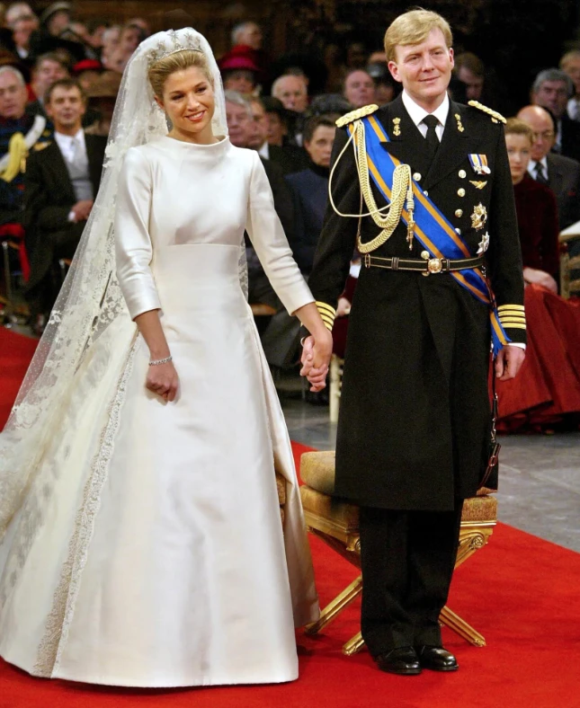 Máxima Zorreguieta llevó un vestido del diseñador Valentino en el día de su boda con el rey Alejandro de los Países bajos. 