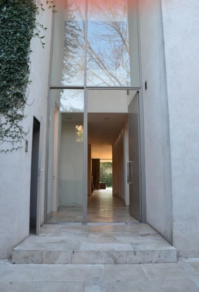 El ingreso a la casa de Pampita