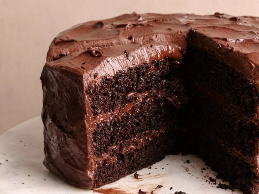 Torta de chocolate: la receta del pastel intenso ideal para compartir