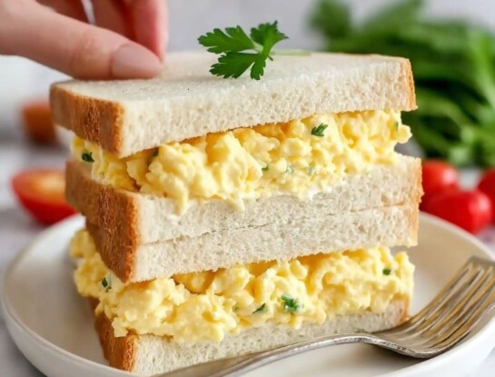 Tamago sando: la receta del sándwich de huevo japonés