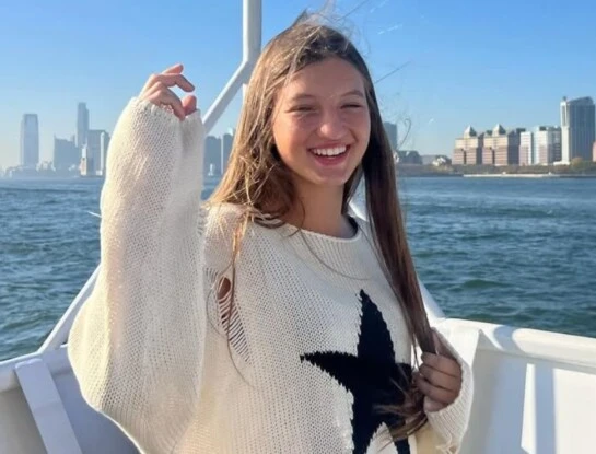 Así comenzó Allegra Cubero su cumpleaños de 15