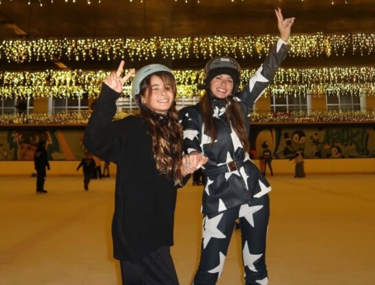 Patinaje sobre hielo, paseo y shopping: las fotos de la China Suárez y Rufina Cabré en el invierno de Estambul