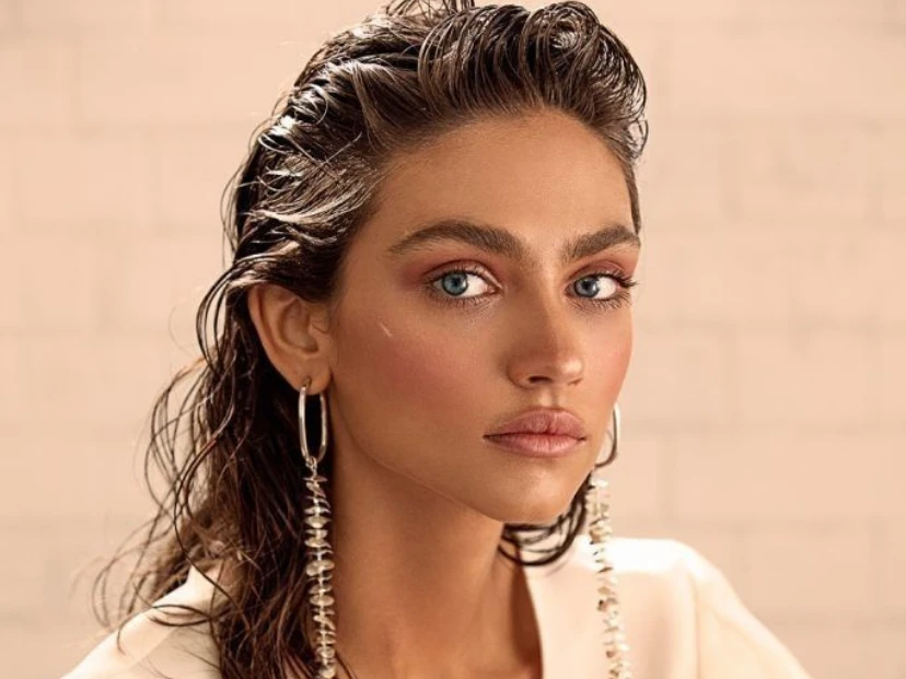 Efecto nostalgia: los 4 peinados clásicos que vuelven a ser tendencia y podés resolver en 5 minutos