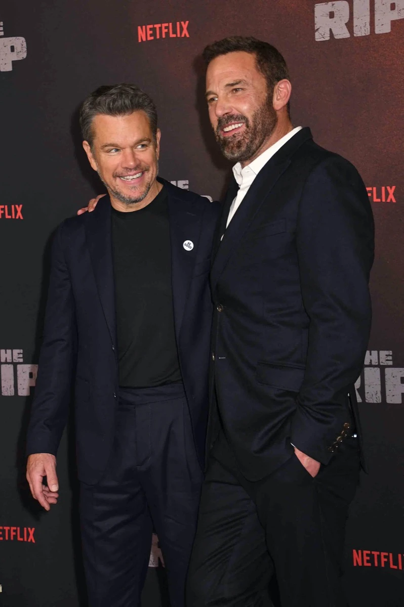 Así están Isabella, Gia y Stella, las hijas de Matt Damon y Luciana Barroso que recorrieron la red carpet en el estreno de The Rip