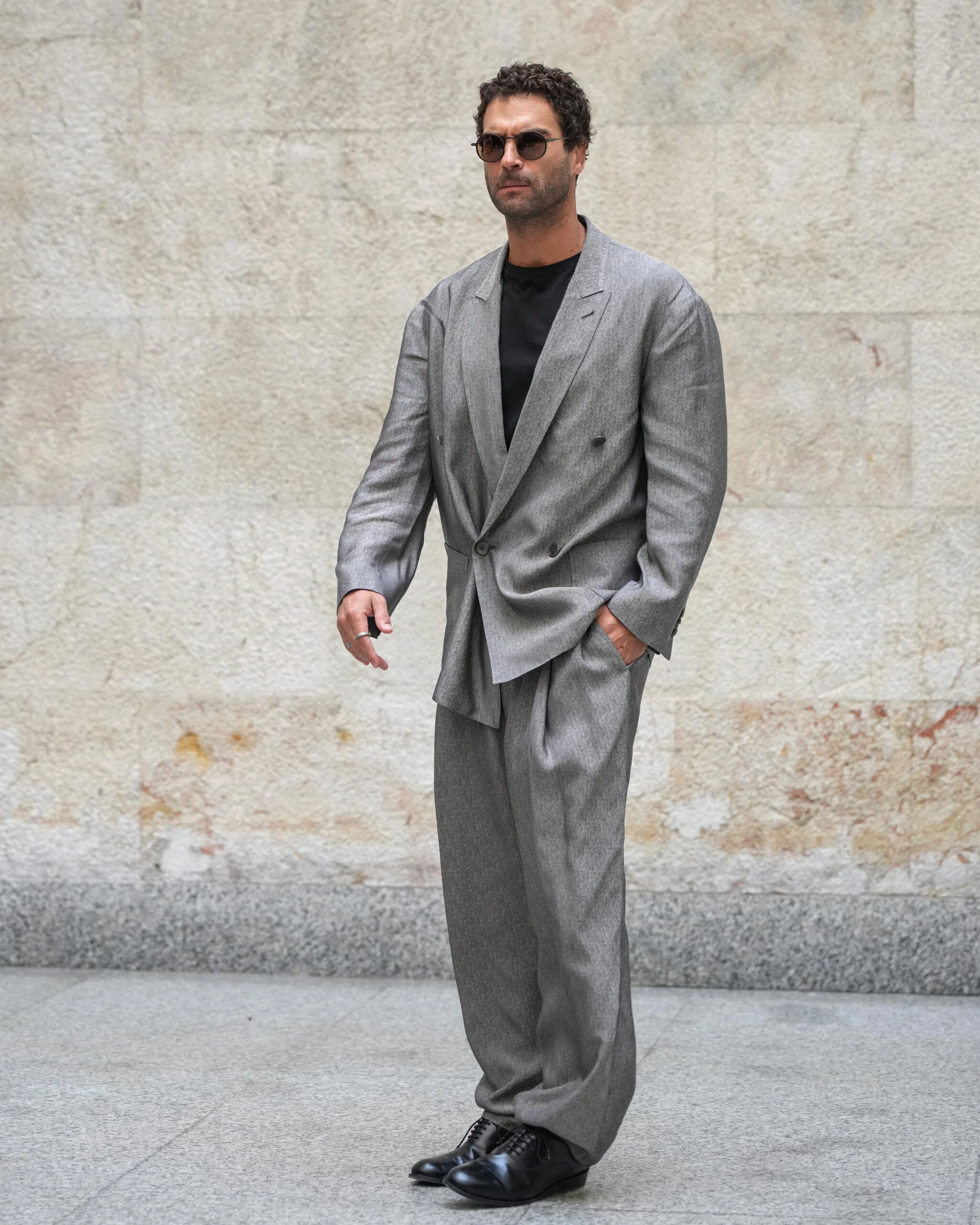 Nicolas Furtado en el desfile de Giorgio Armani.