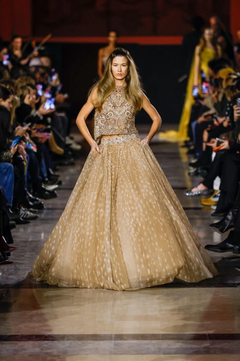 Desfile Elie Saab, colección Haute Couture primavera verano 2026