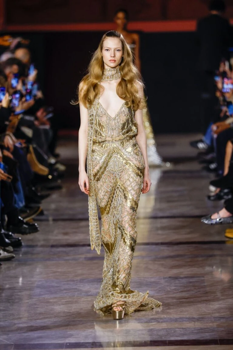 Desfile Elie Saab, colección Haute Couture primavera verano 2026
