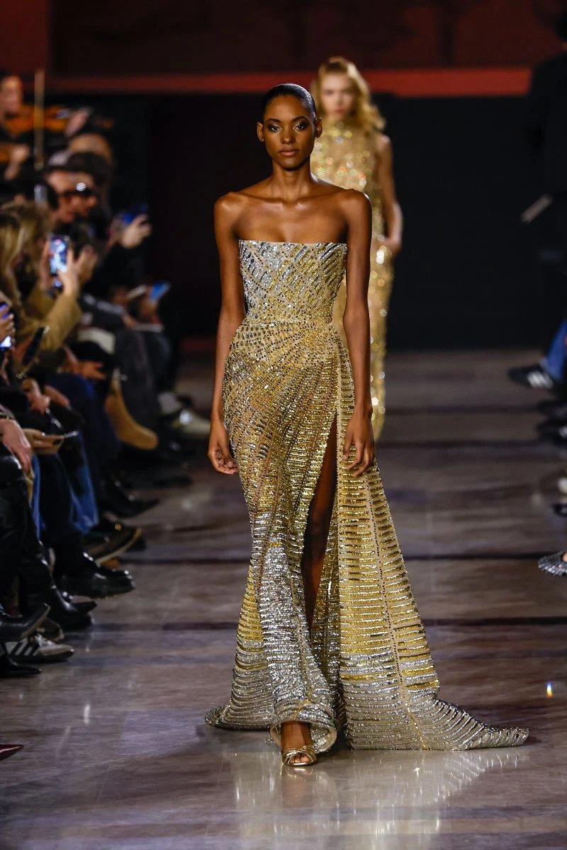 Desfile Elie Saab, colección Haute Couture primavera verano 2026