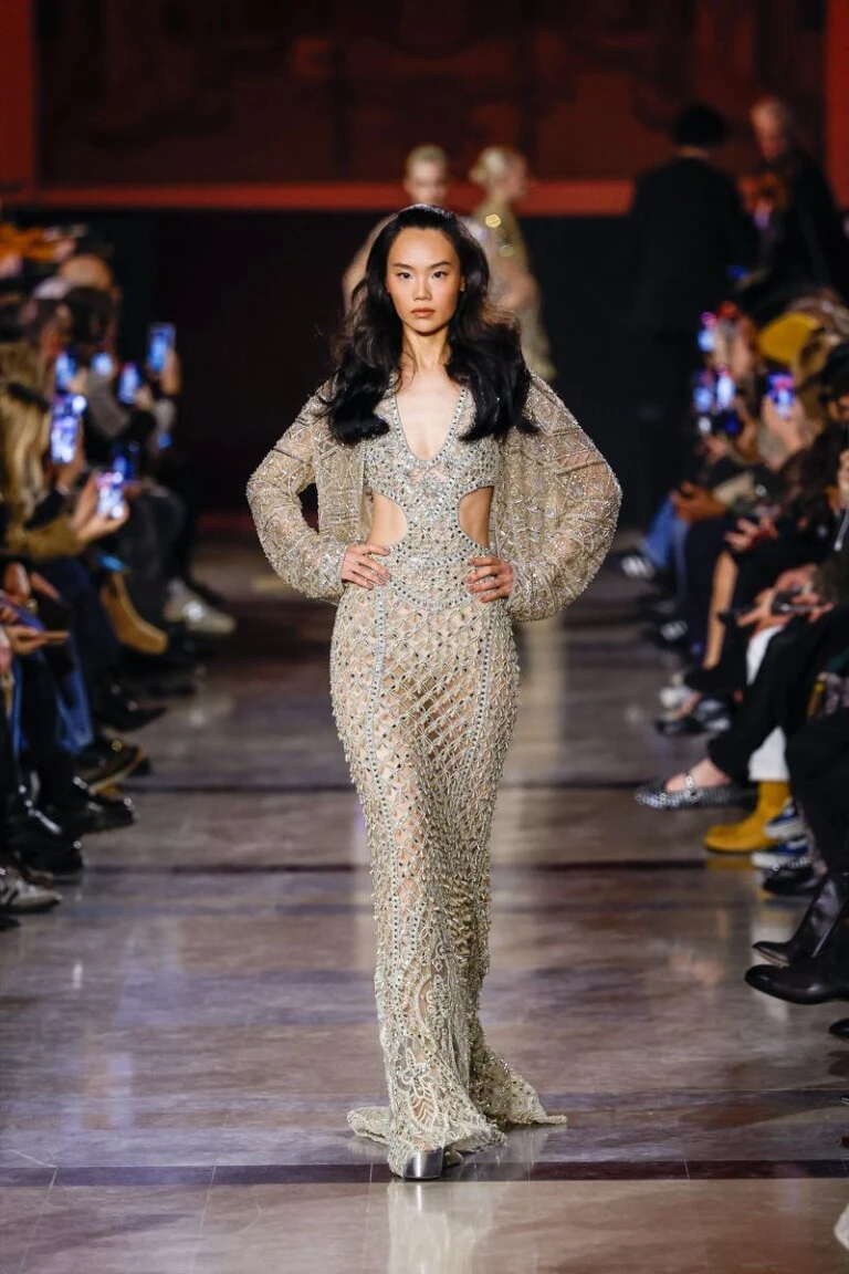 Desfile Elie Saab, colección Haute Couture primavera verano 2026