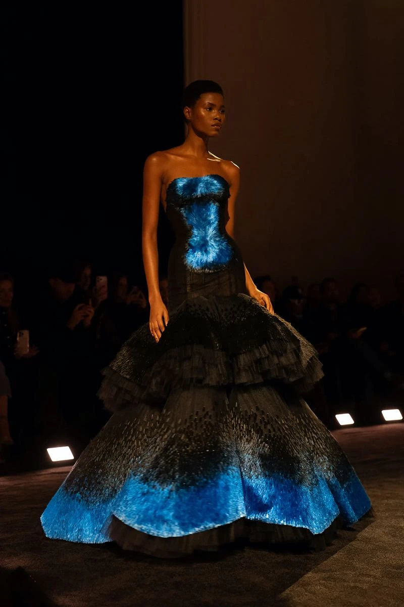 Desfile de Schiaparelli "Colección Alta Costura primavera verano 2026"en París.