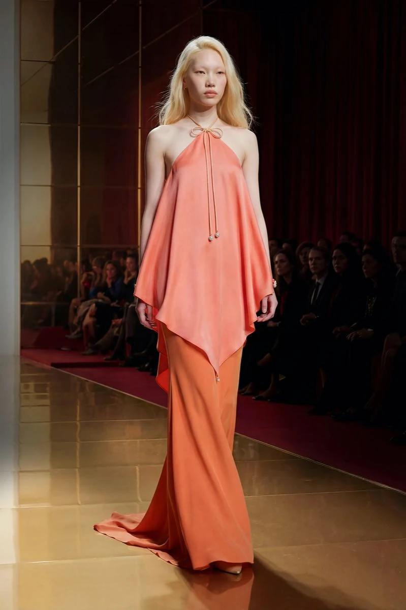 Alexis Mabille, colección Haute Couture primavera verano 2026 en París.