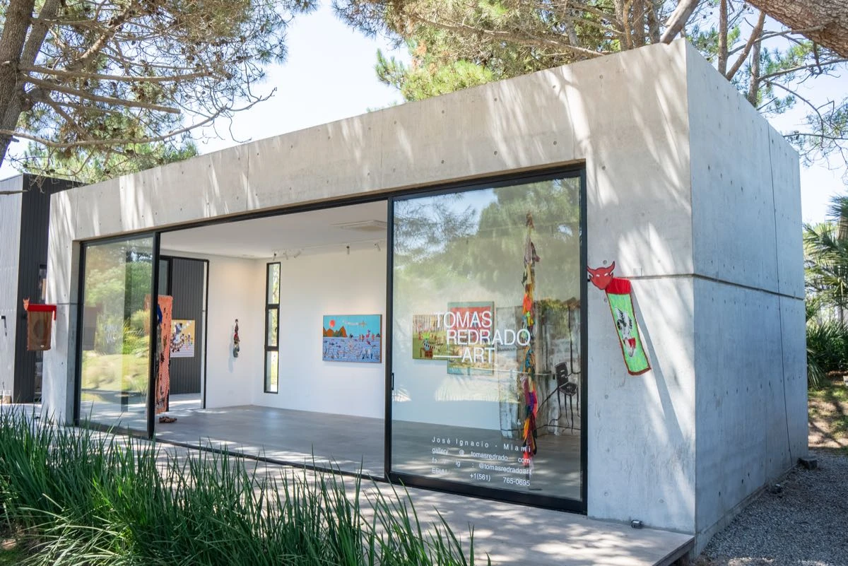 La Galeria de Tomas Redrado en Kemay.