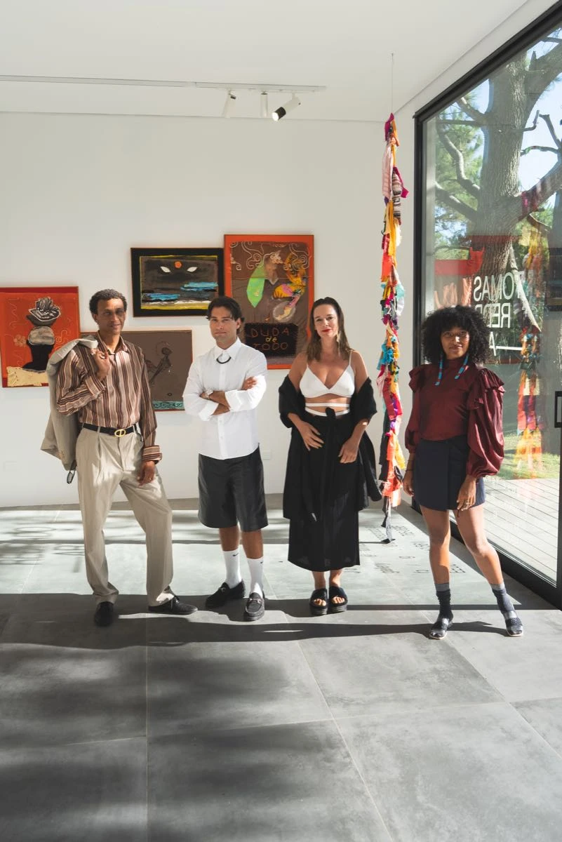 Los artistas Novissimo Edgar y Wiki Pirela junto a Tomas Redrado y Natalia Sosa Molina