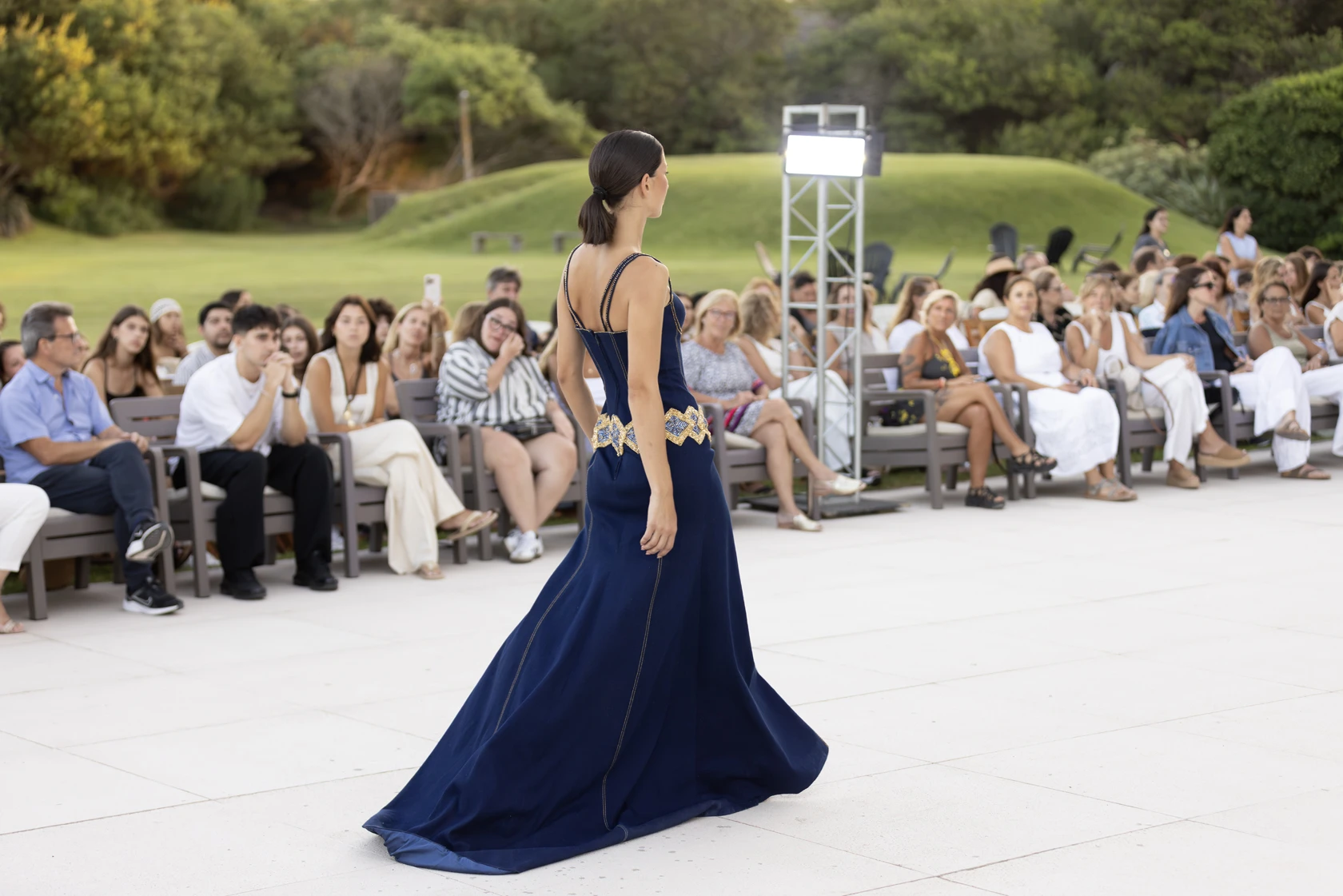 El jardín del Hotel Marcín fue el escenario del evento.