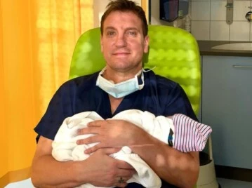 Maxi López reveló por qué se cambió la fecha del nacimiento de Lando, su hijo