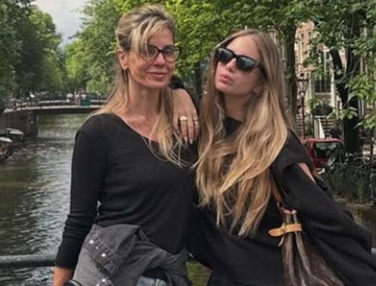 El emotivo saludo de Julieta Cardinali a su hija Charo Calamaro en su cumpleaños: "Hace 19 años que vamos de la mano"