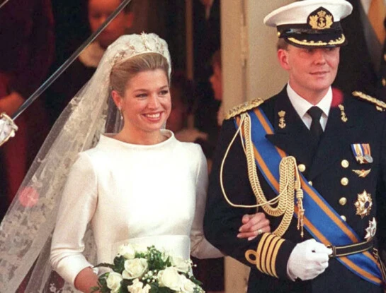 Máxima vestida de novia by Valentino