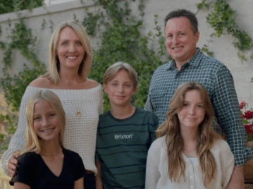 Perdió a sus tres hijos, tuvo trillizos y hoy enfrenta una enfermedad terminal: la historia de Lori Coble