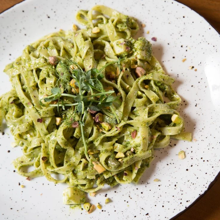 Pasta con pesto de pistachos. Foto: Pinterest