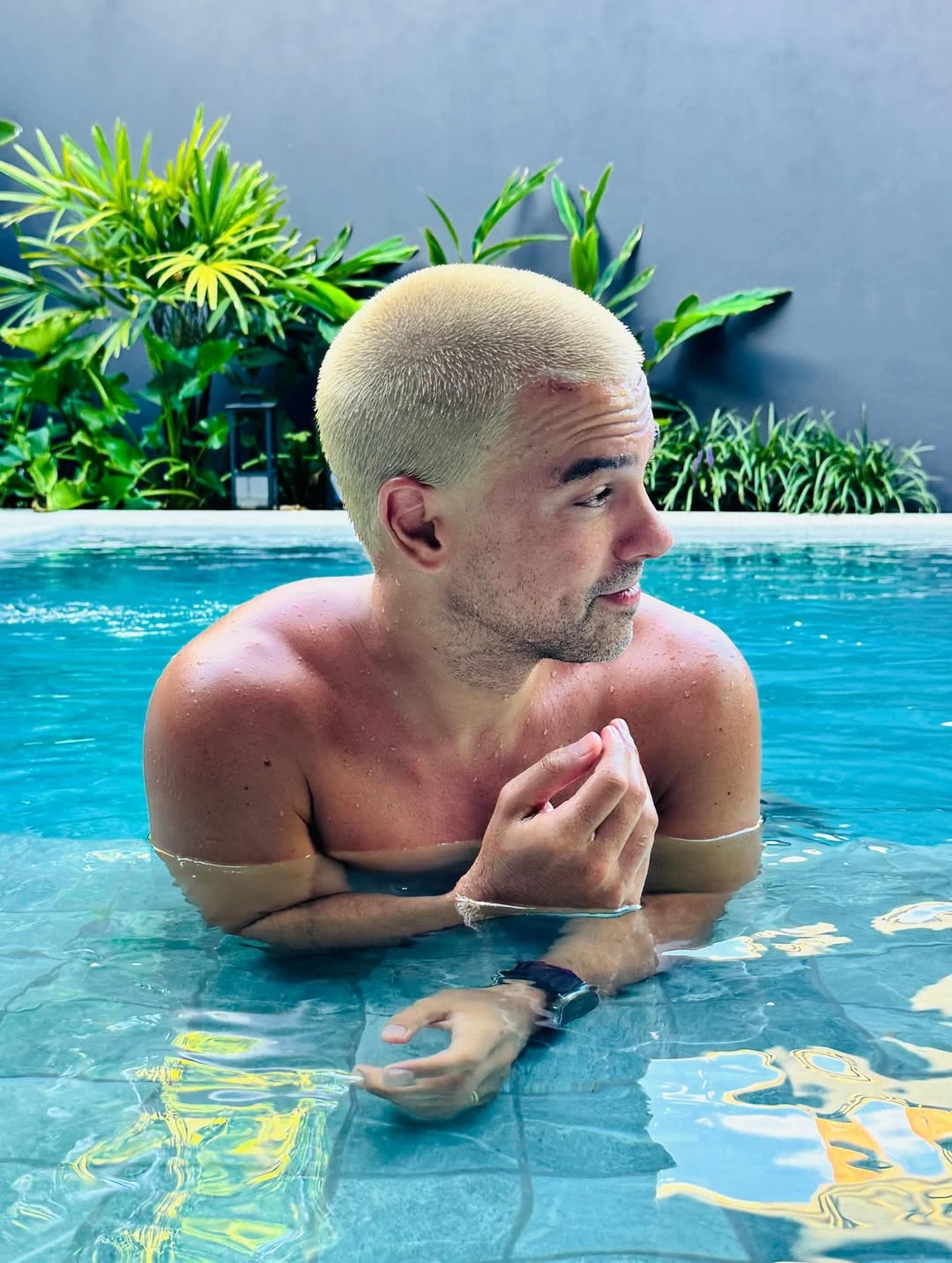 El Chino Leunis y un cambio de look drástico para comenzar 2026: “Animarse es parte de la vida”