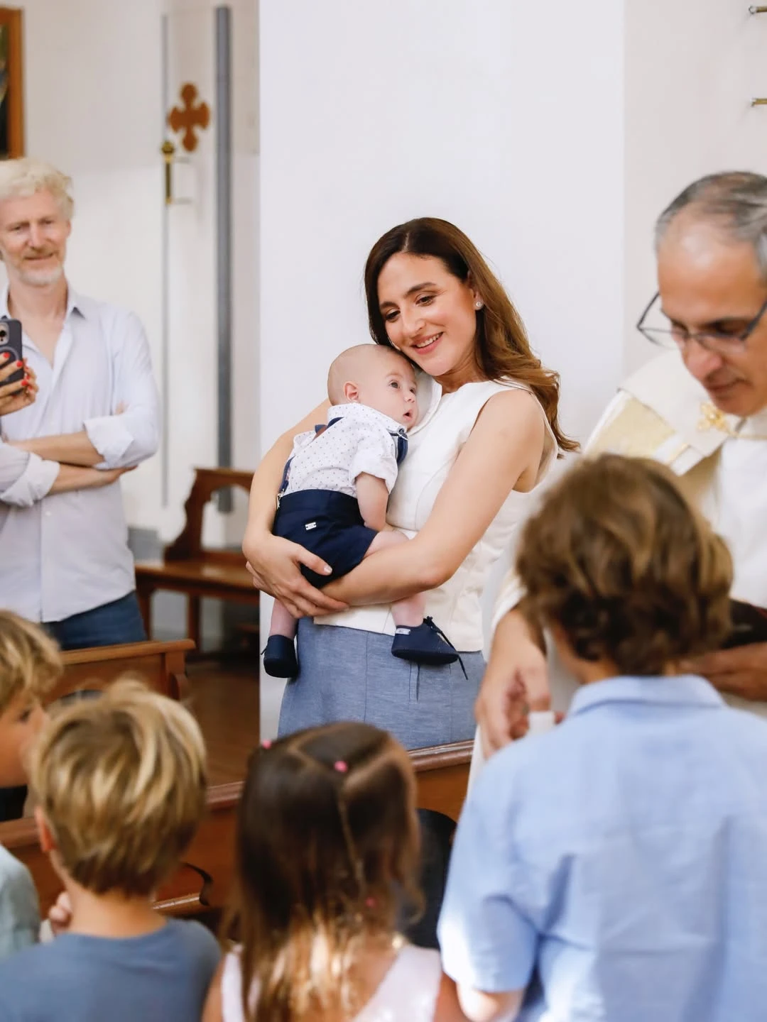 El emotivo bautismo de Vicente, el hijo de Carolina Amoroso y Guido Covini