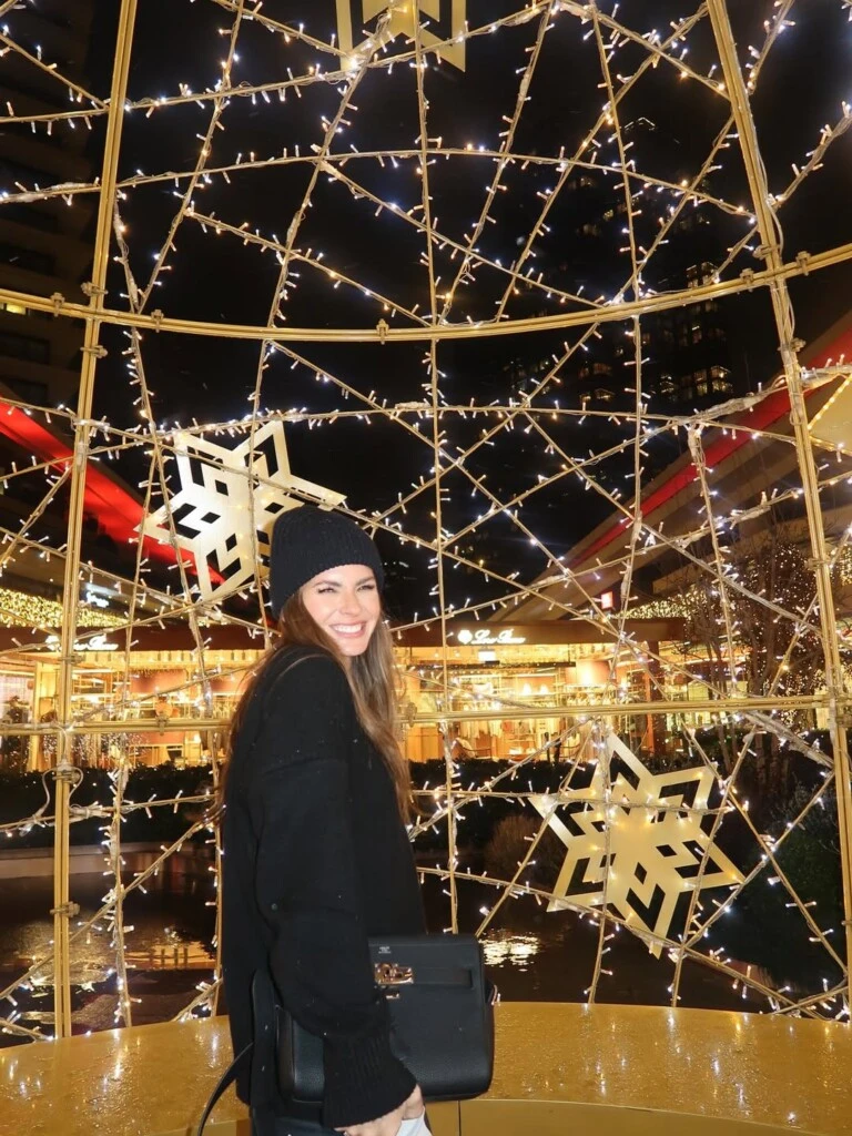 La China disfrutando del invierno en Estambul. Foto: IG