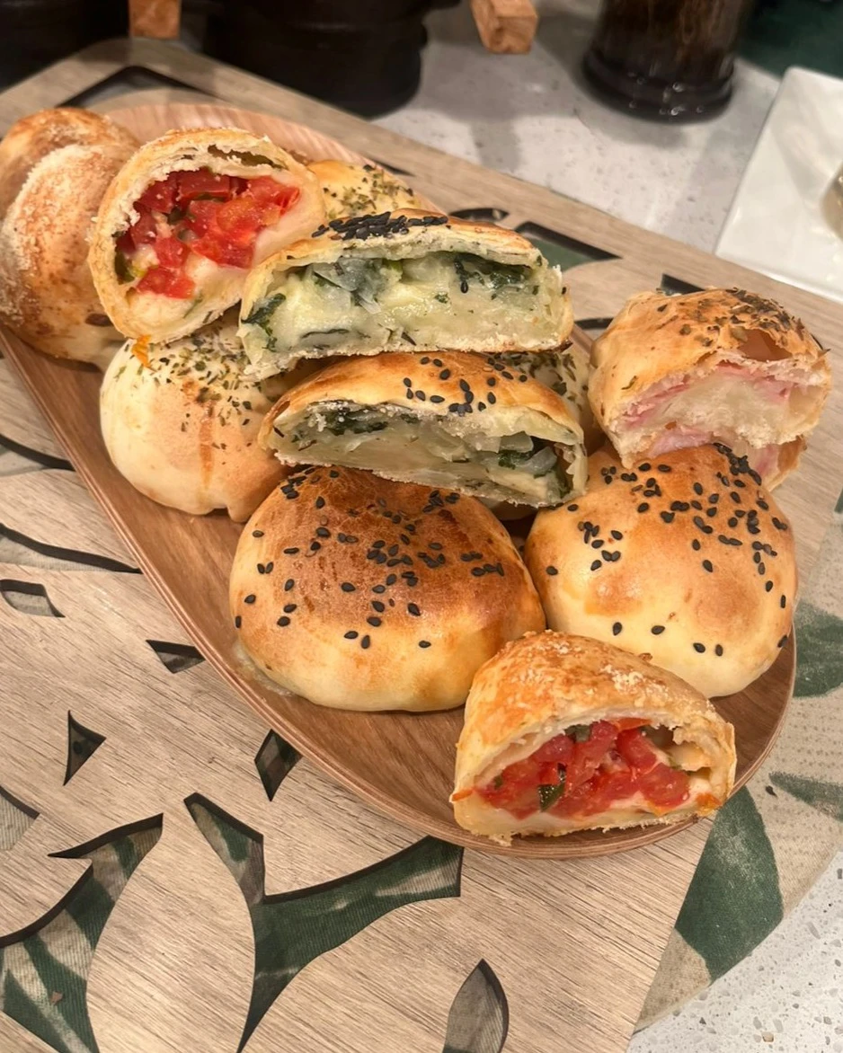 Trío de bollitos hojaldrados