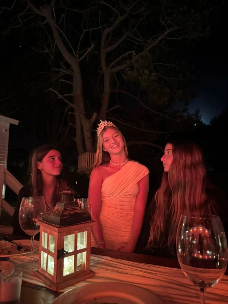 El cumpleaños de 15 de Allegra el pasado 6 de enero. Foto: IG