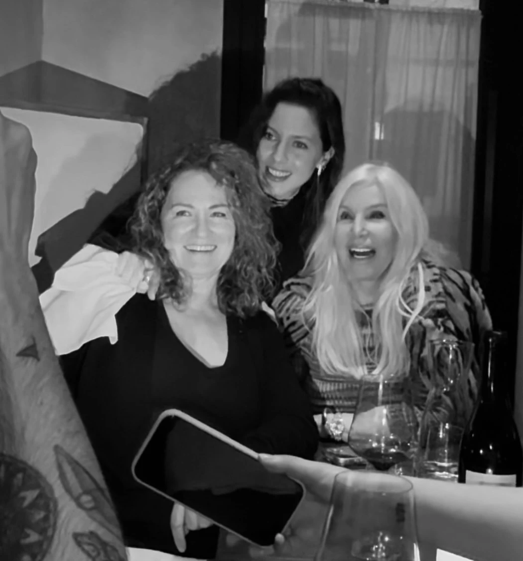 Susana Giménez sigue festejando su cumpleaños en Madrid: brindó con Ricardo Darín y Florencia Bas