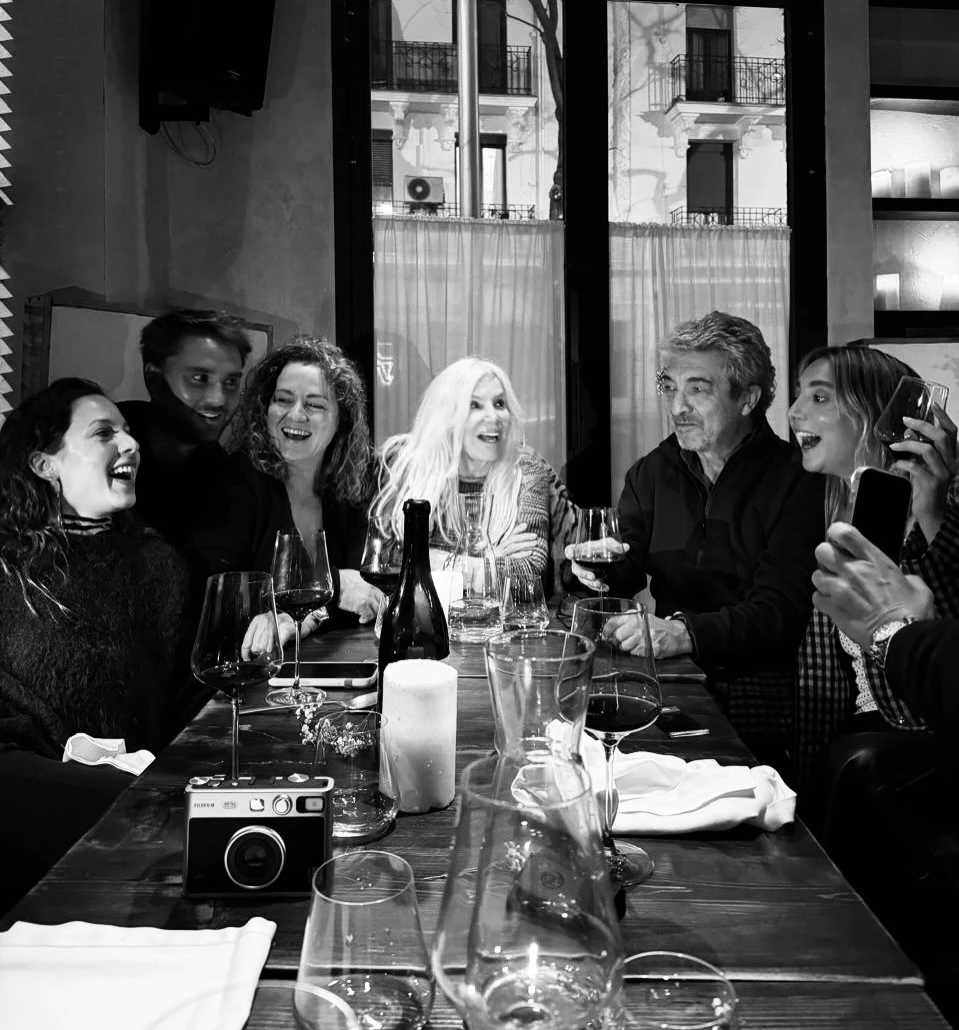 Susana Giménez sigue festejando su cumpleaños en Madrid: brindó con Ricardo Darín y Florencia Bas