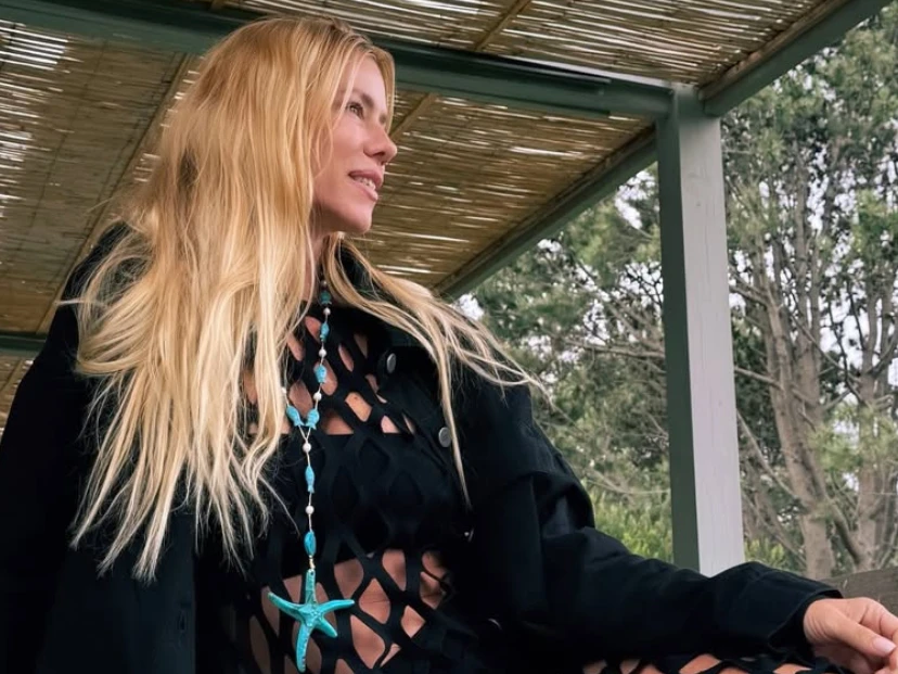 Nicole Neumann armó un look de verano fresco y elegante con dos prendas de lino clave