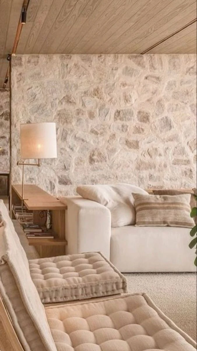 Esa masa absorbía el calor durante el día y lo liberaba lentamente por la noche. 