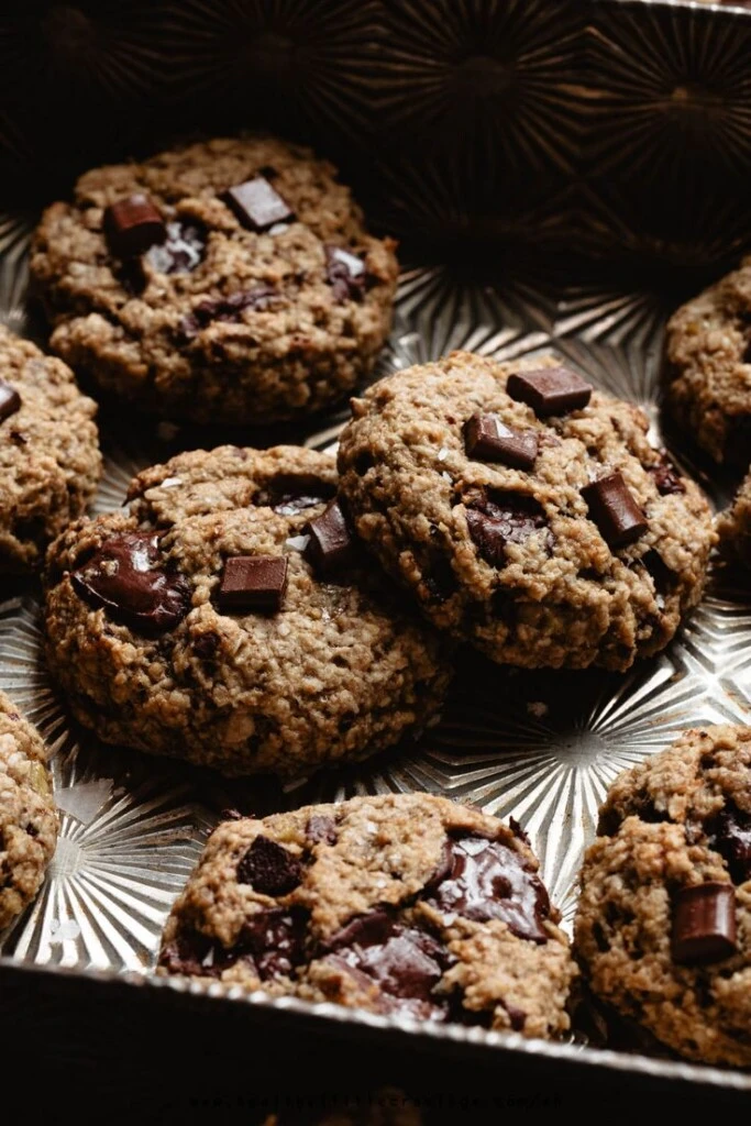 Galletitas de avena, banana y chocolate. Foto: Pinterest