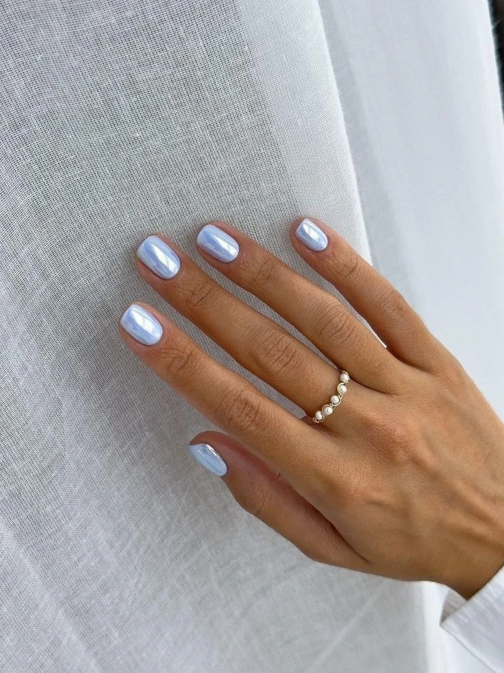 Taffeta nails: cómo llevar la tendencia inspirada en el lujo de las telas que es furor en TikTok