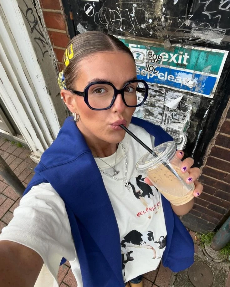 Existen diferentes modelos de los maxi anteojos.