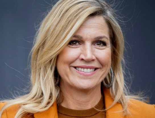 Máxima y el look working girl definitivo: cómo llevar la combinación más chic (y el detalle que es tendencia)