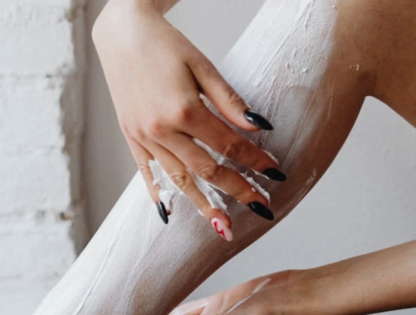 Finalizar el rasurado y no aplicar nada es un error frecuente, la piel necesita recuperarse.