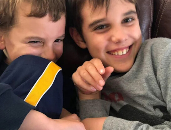 "Sin apoyo y abandonados": la nota que dejaron unos padres antes de morir junto a sus dos hijos autistas en Perth