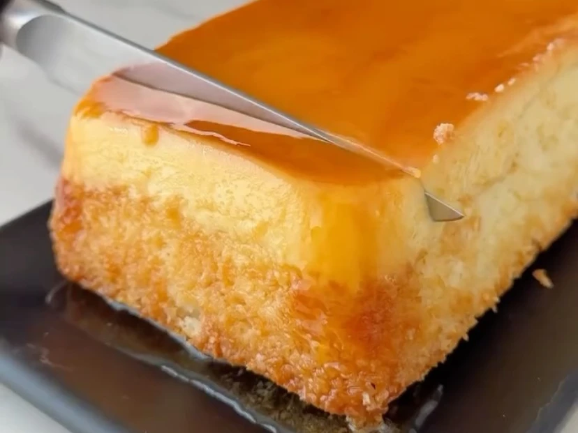 Flan de coco y leche condensada: fácil, húmedo y con doble textura irresistible