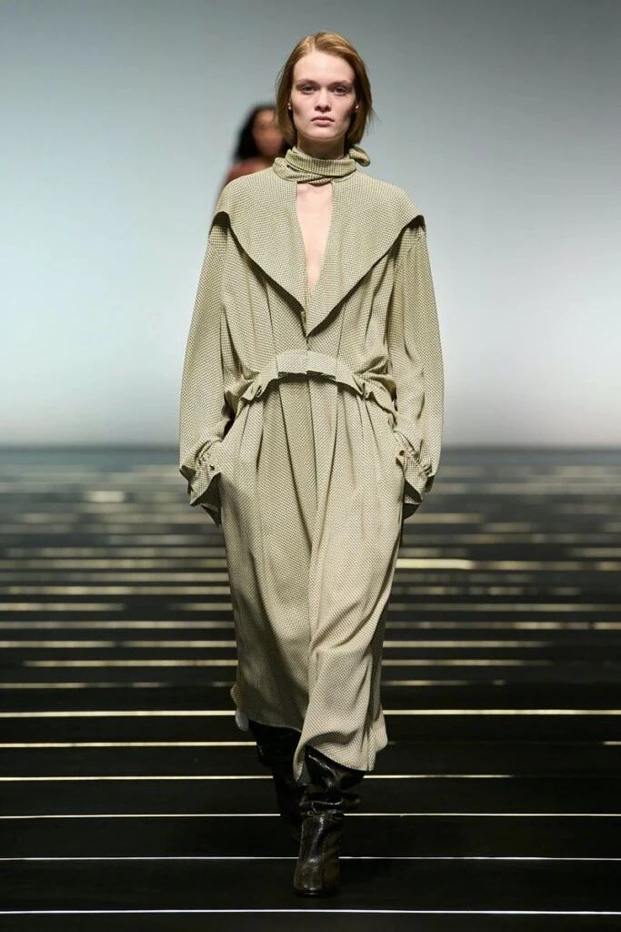 Desfile de Alberta Ferretti en Dubái