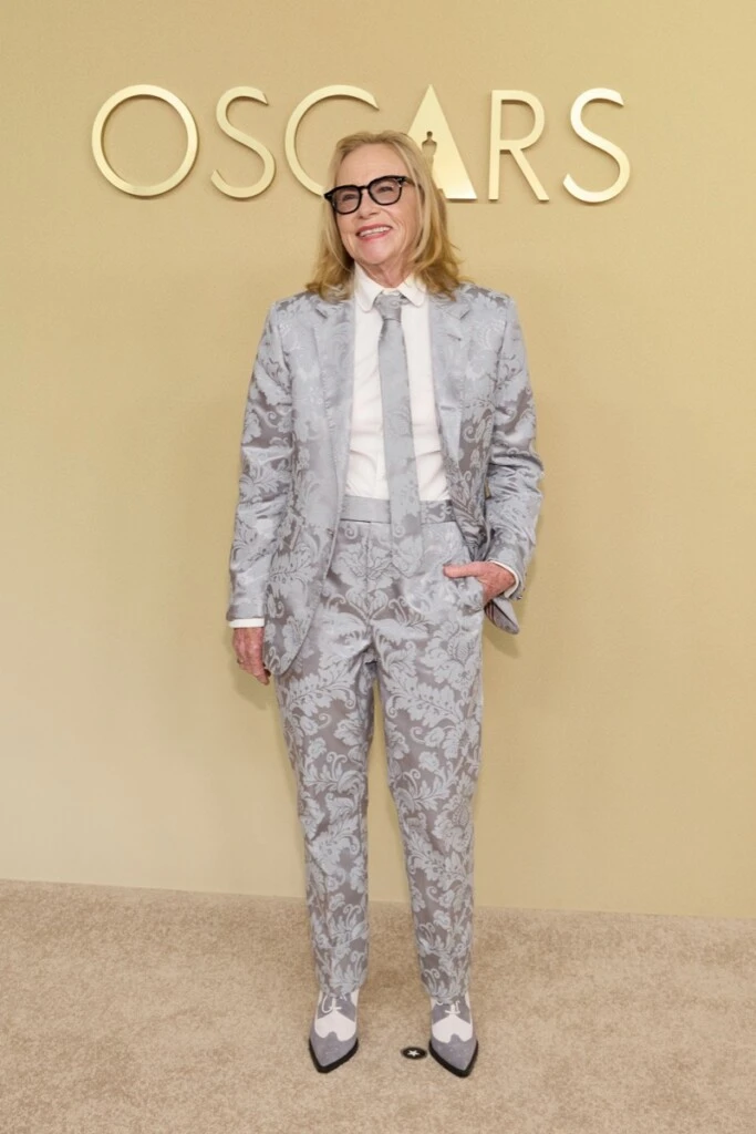 Vidriera: de Leonardo Di Caprio, Emma Stone y Timothée Chalamet, los looks de las estrellas de Hollywood en la Cena de Nominados al Oscar