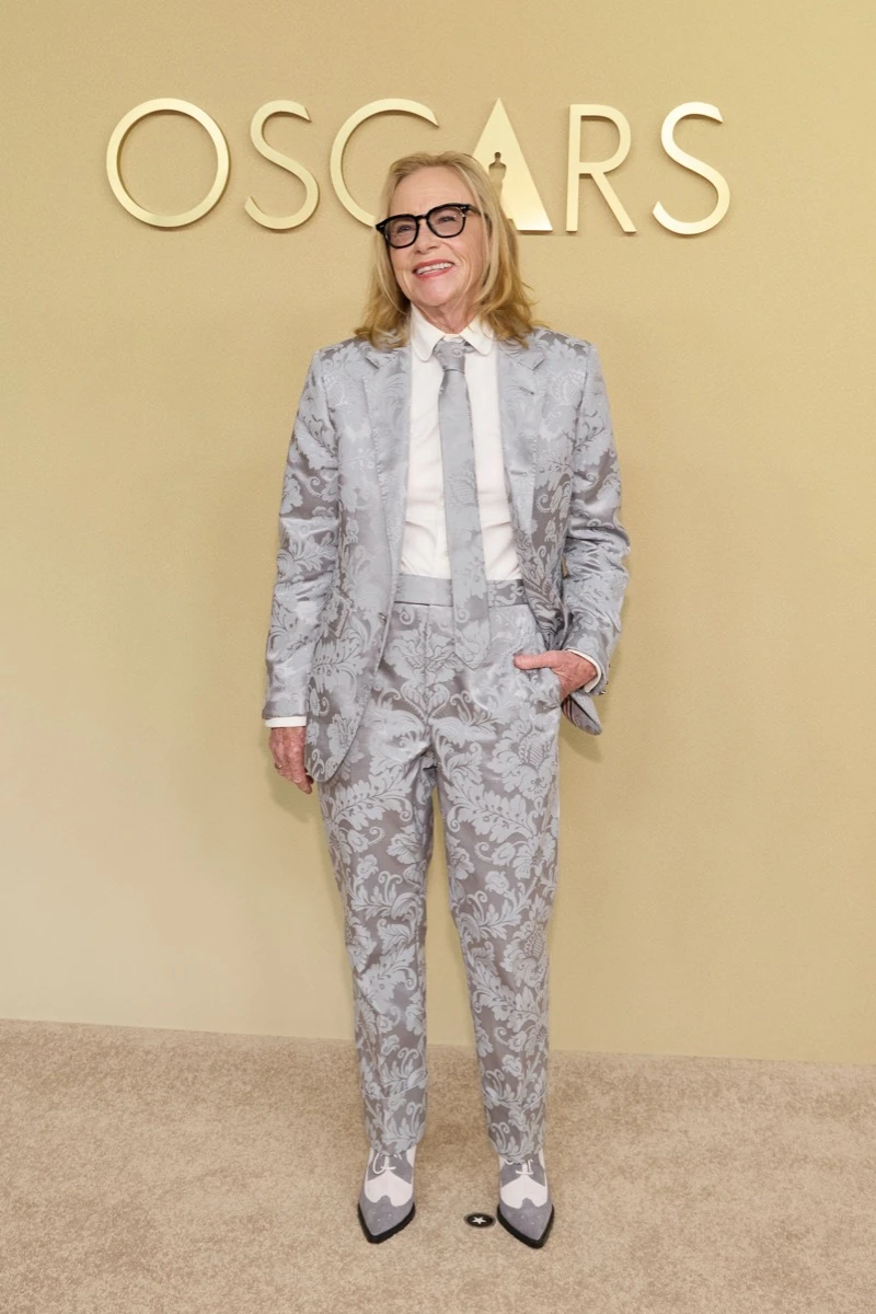 Vidriera: de Leonardo Di Caprio, Emma Stone y Timothée Chalamet, los looks de las estrellas de Hollywood en la Cena de Nominados al Oscar 