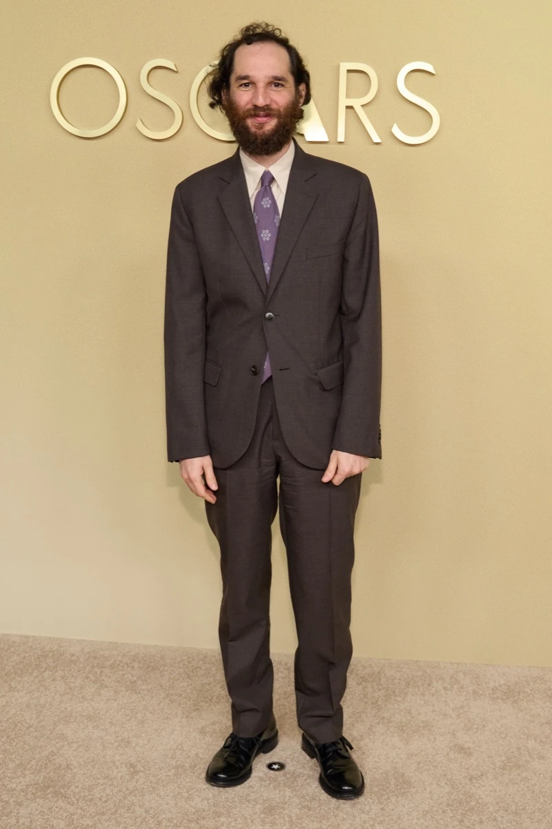 Vidriera: de Leonardo Di Caprio, Emma Stone y Timothée Chalamet, los looks de las estrellas de Hollywood en la Cena de Nominados al Oscar 