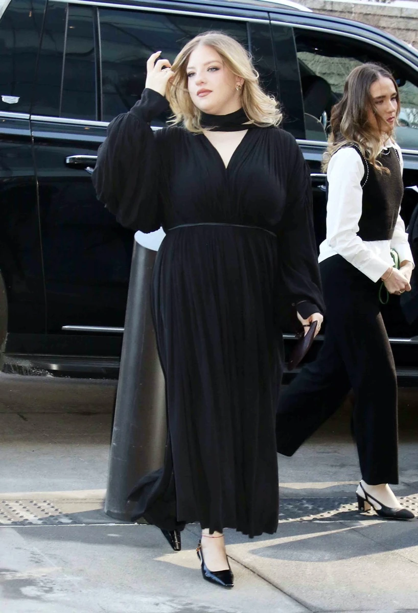 de Dakota Johnson a Lily Collins, los famosos en el desfile de Calvin Klein en la NYFW